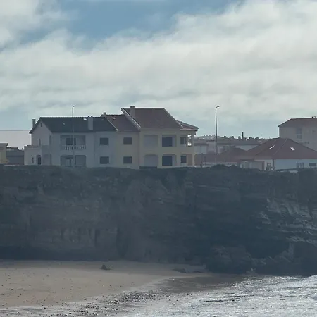 Surf & Sunset House Gæstehus Peniche