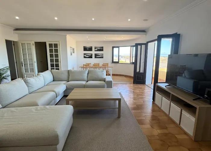 Surf & Sunset House Гостевой дом 3*