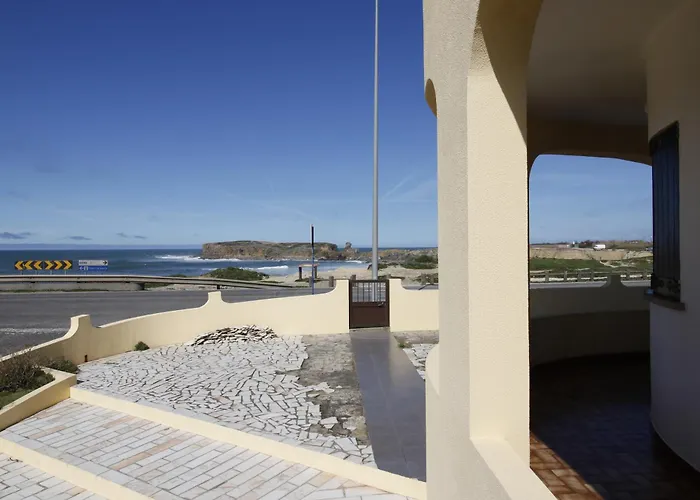Гостевой дом Surf & Sunset House Пениши